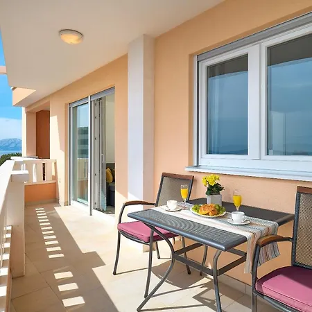 Ivano Apartament Makarska